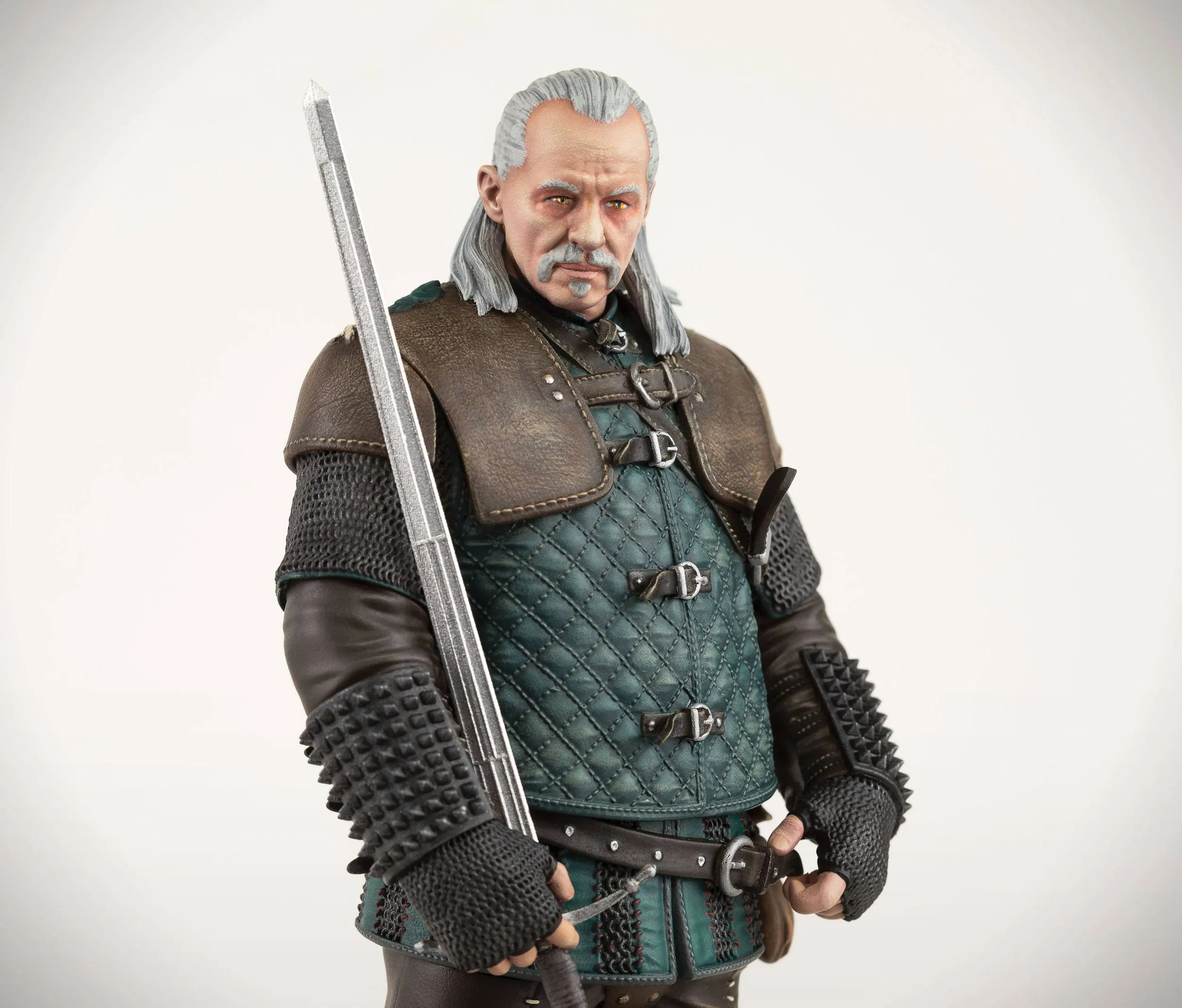 Dark Horse Comics Witcher 3 Wild Hunt Vesemir PVC Statue